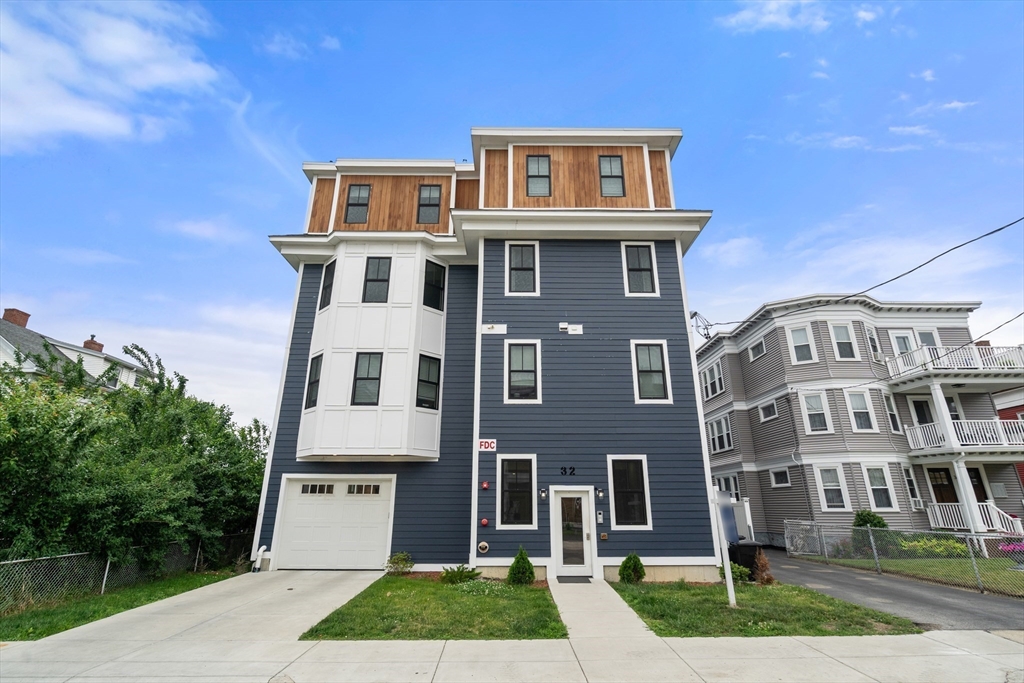 32 Pearl St #4 — photo