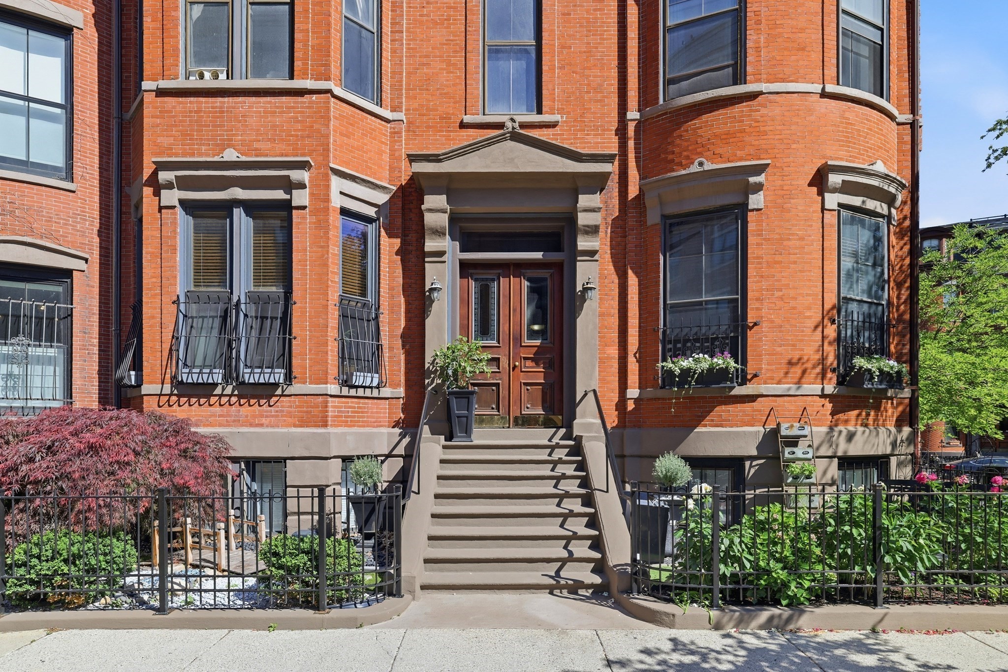 312 Columbus Ave #4 — photo