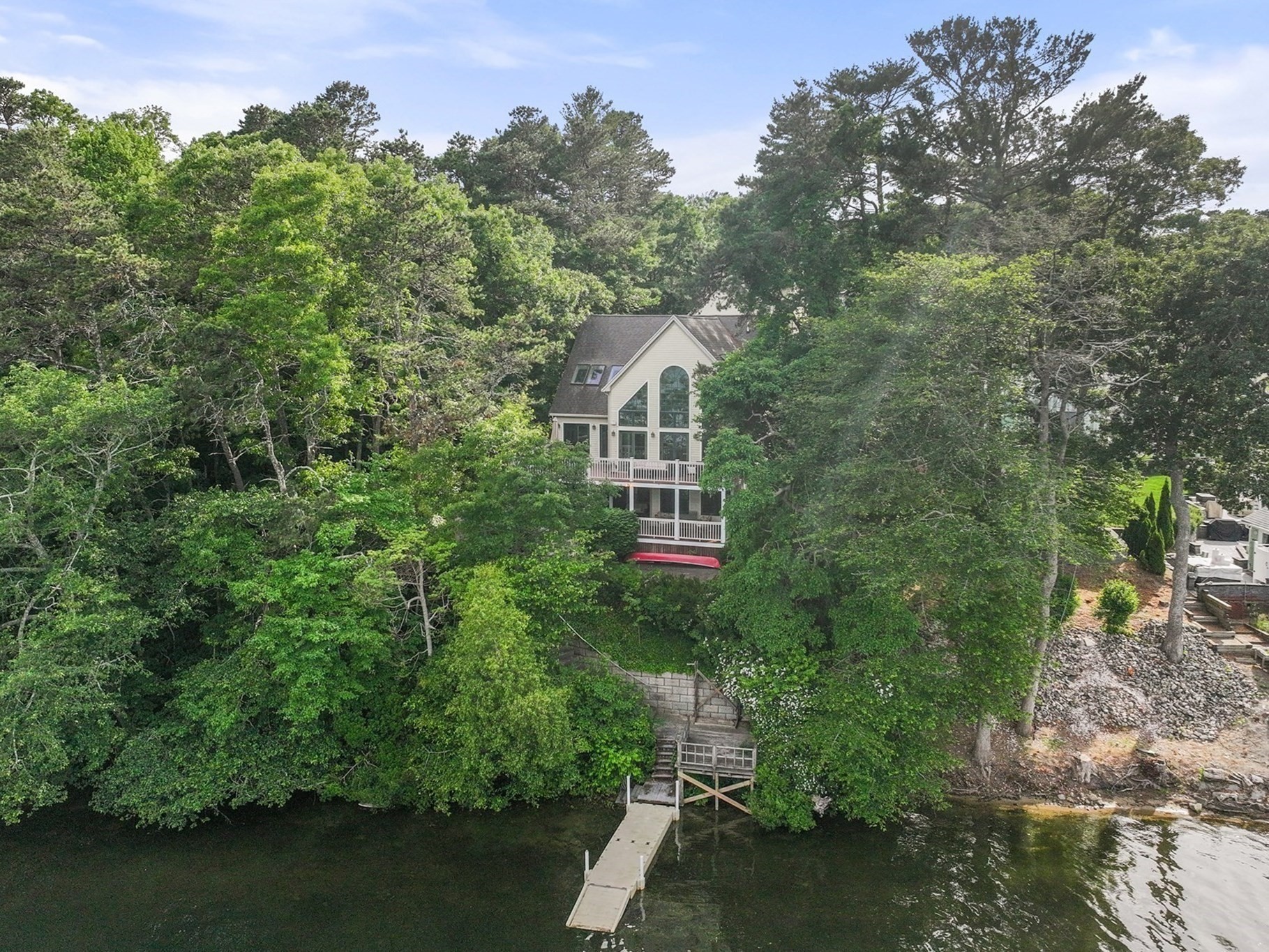 10 Shore Rd — photo
