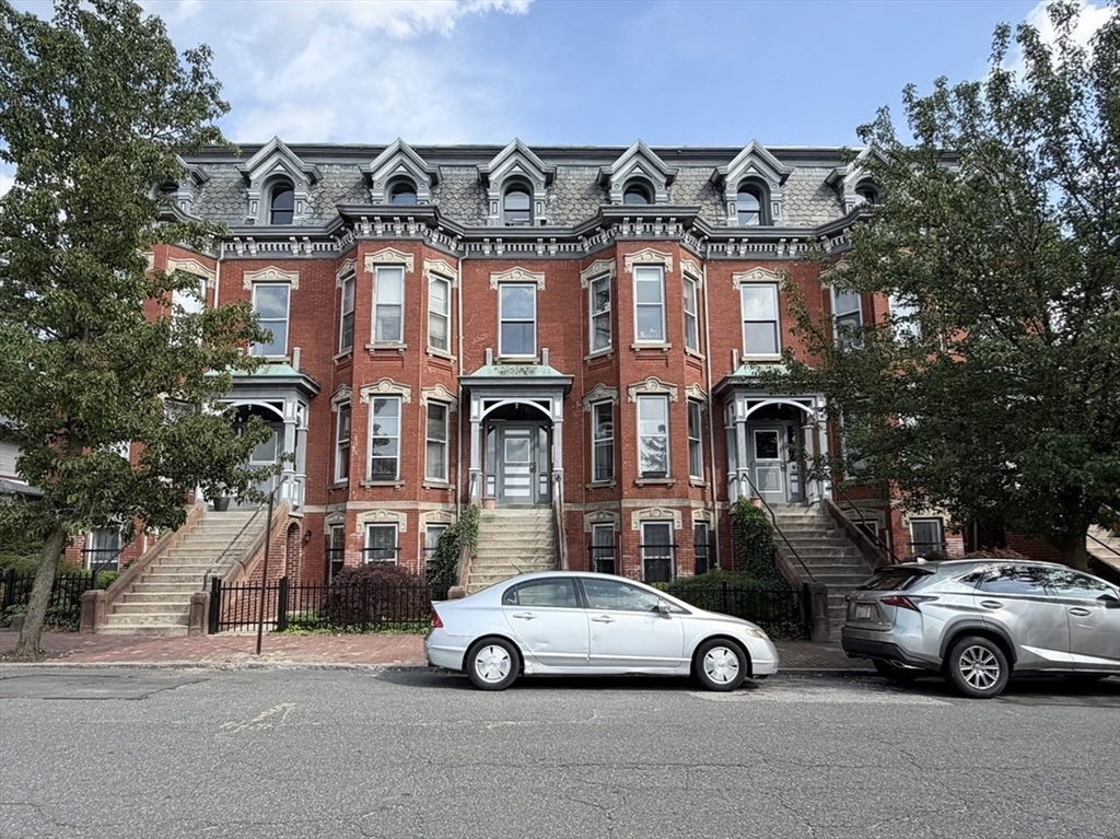 70 Temple St #1 — photo
