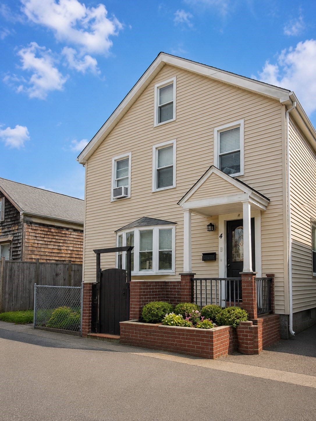 4 Linden Ct — photo