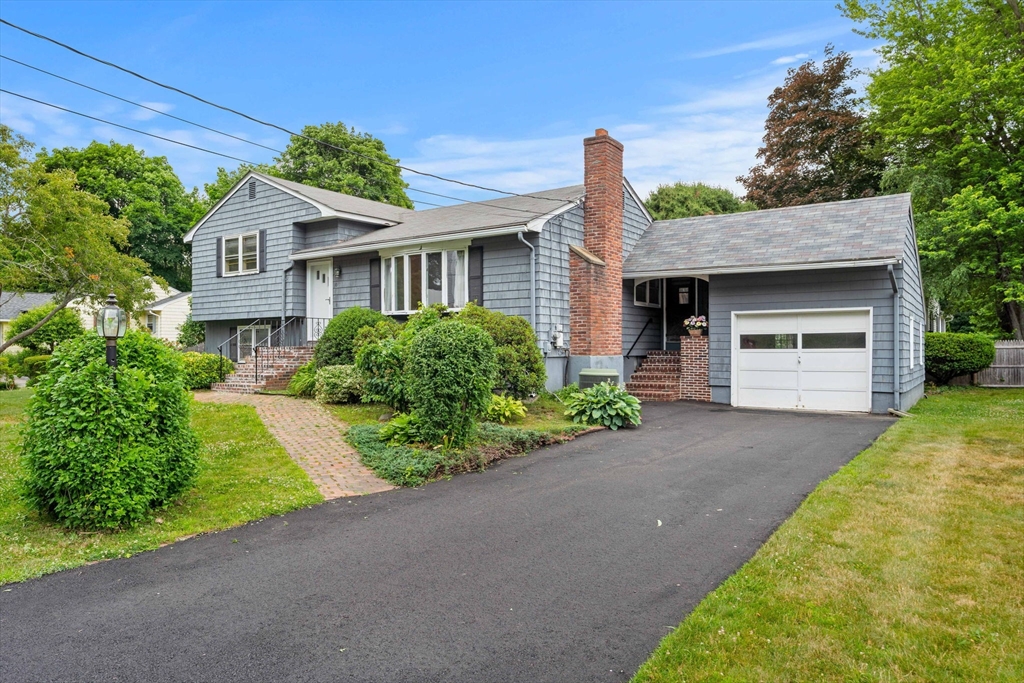 10 Pine Road, Beverly, MA 01915