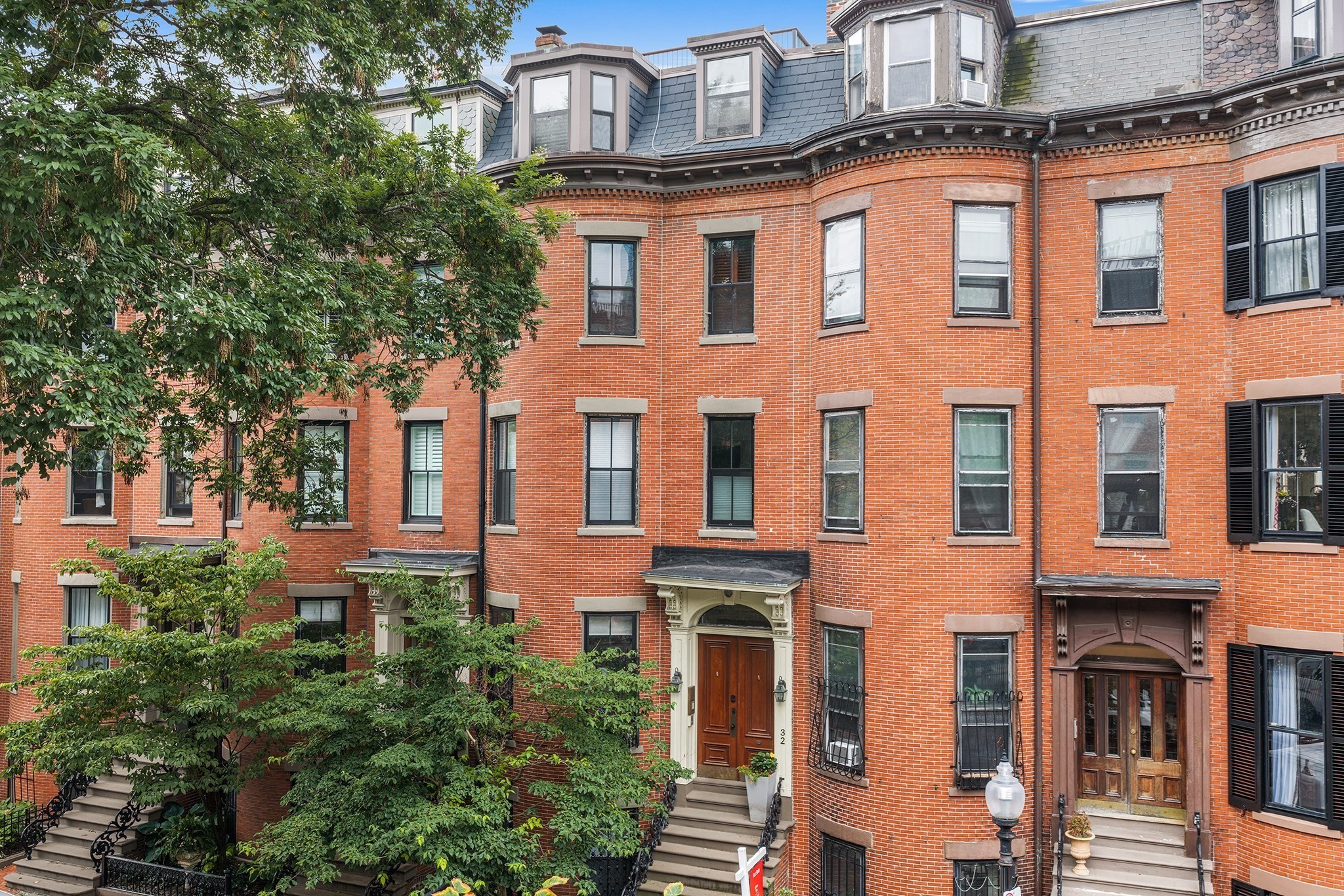 32 Rutland Sq #3 — photo