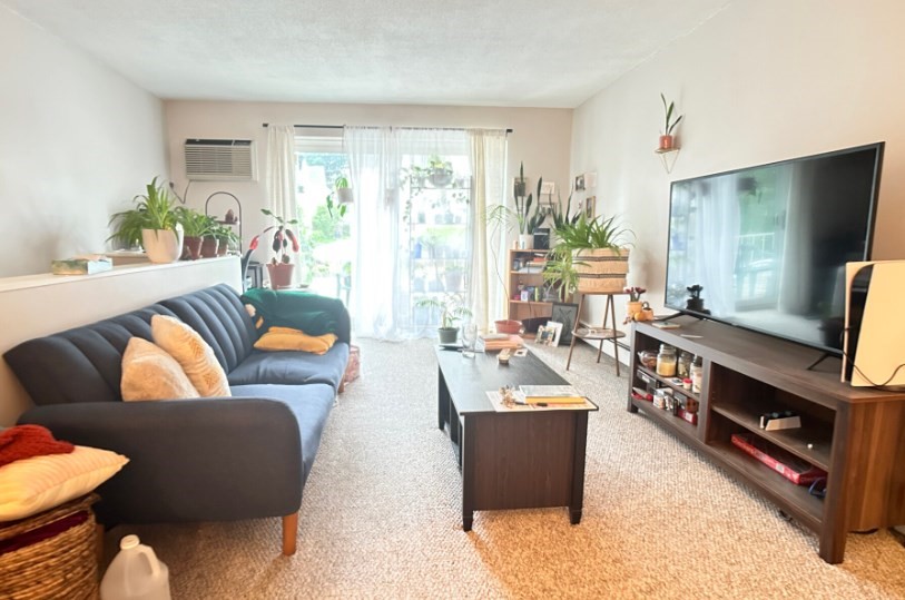 73 Charlesbank Rd #201 — photo