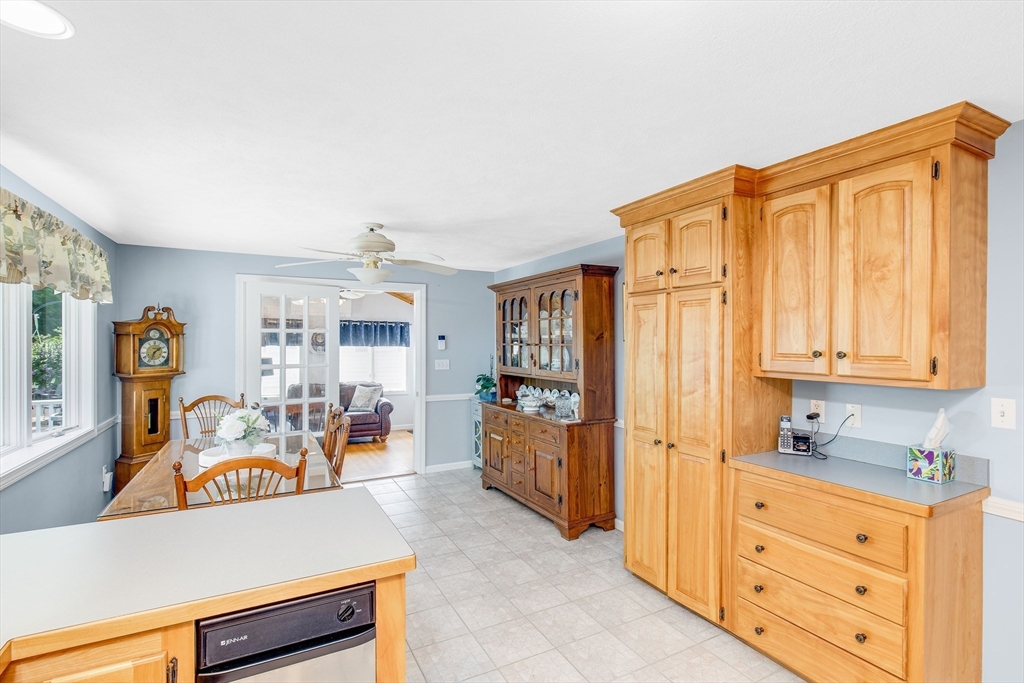 33 Farnham Road, Rowley, MA 01969 — photo 3