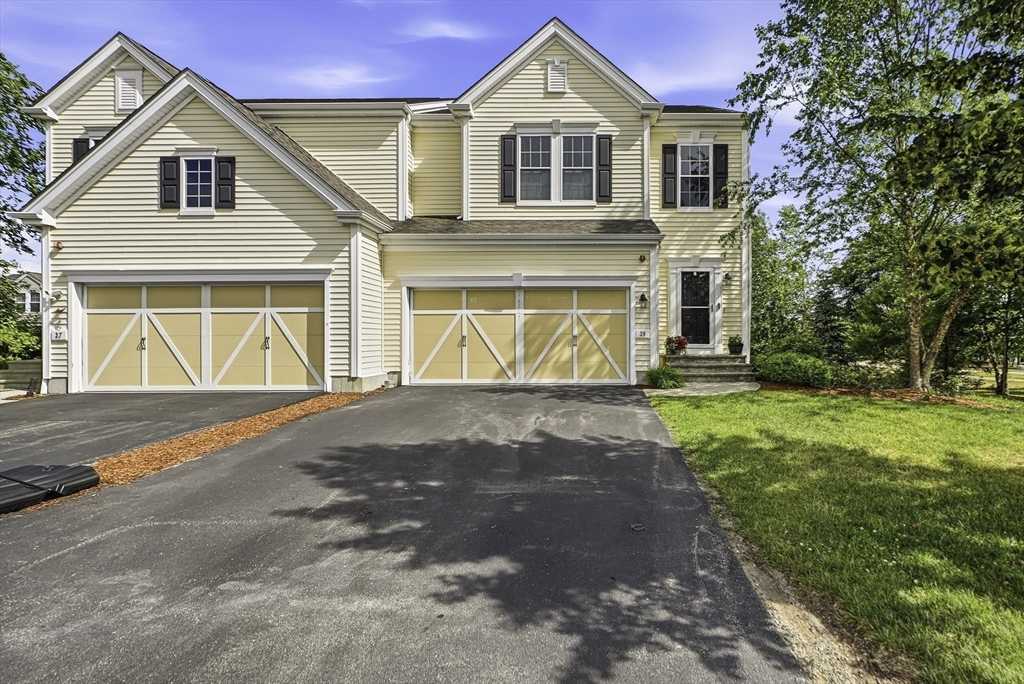 39 Frostpane Ln #39 — photo