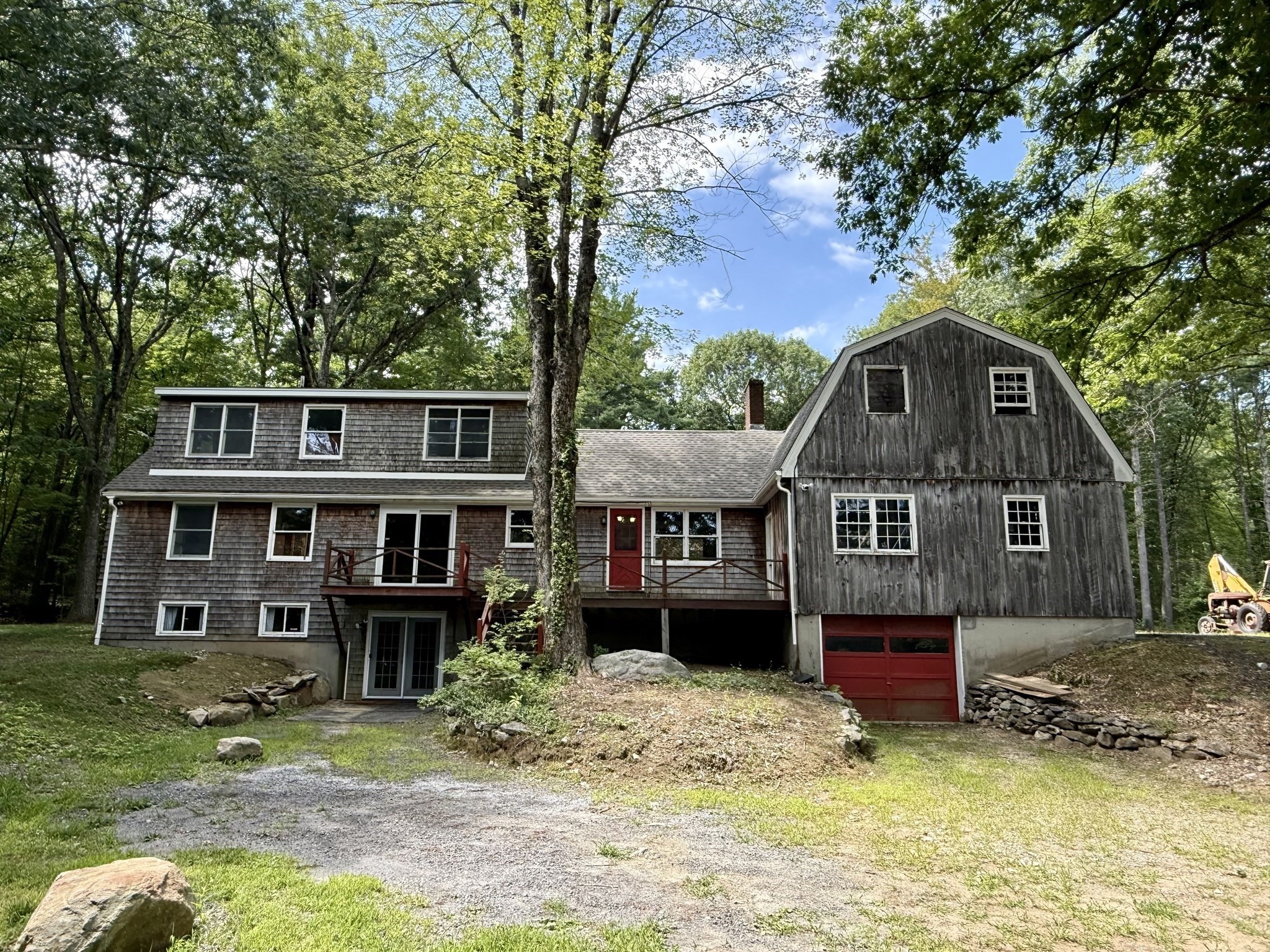 9 Laurel Ln — photo