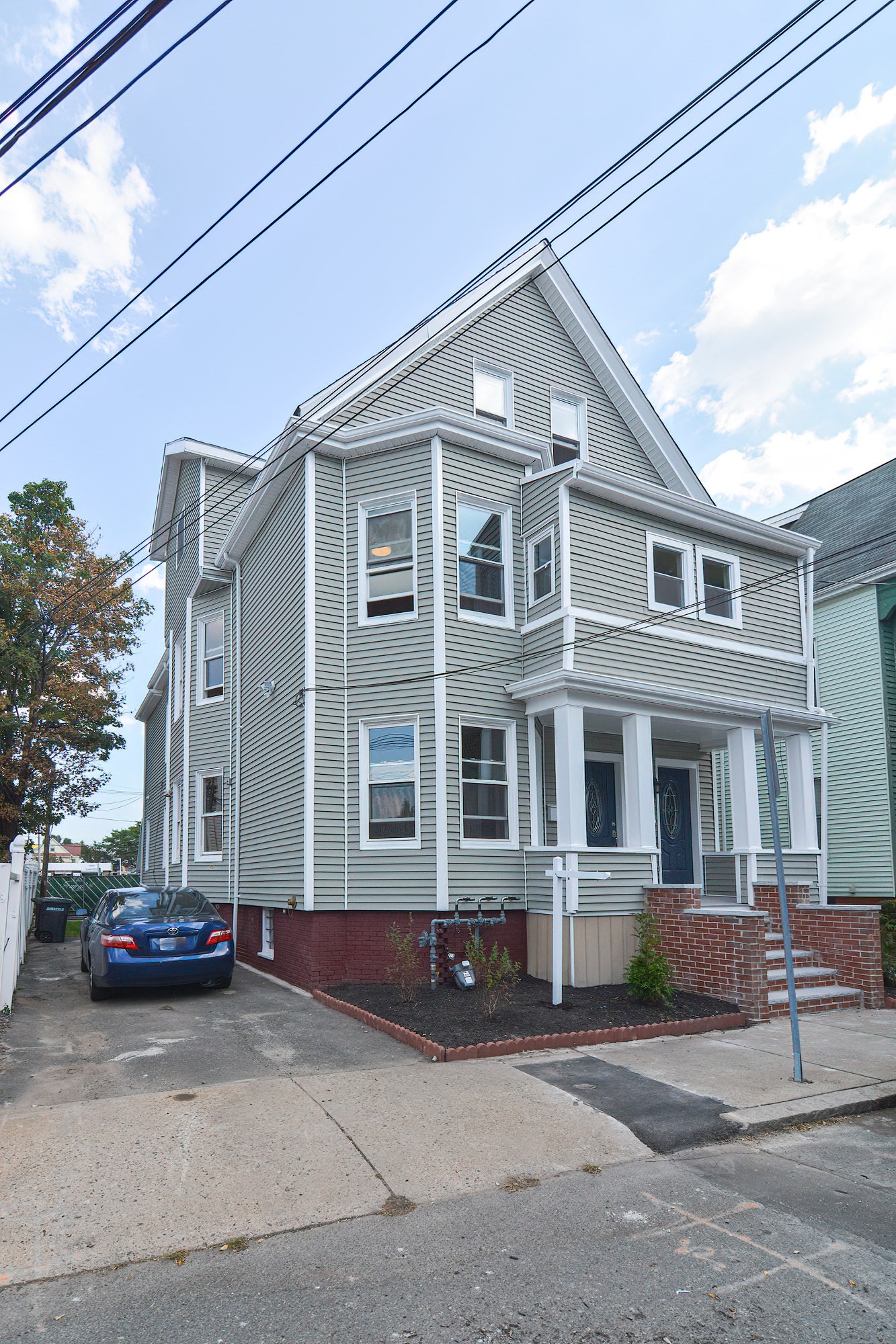 8 Melvin St #2 — photo
