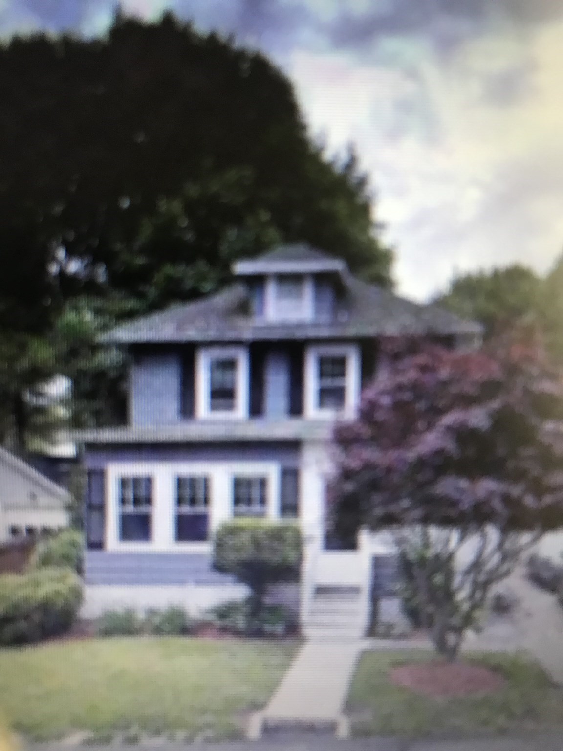12 Regina Rd — photo