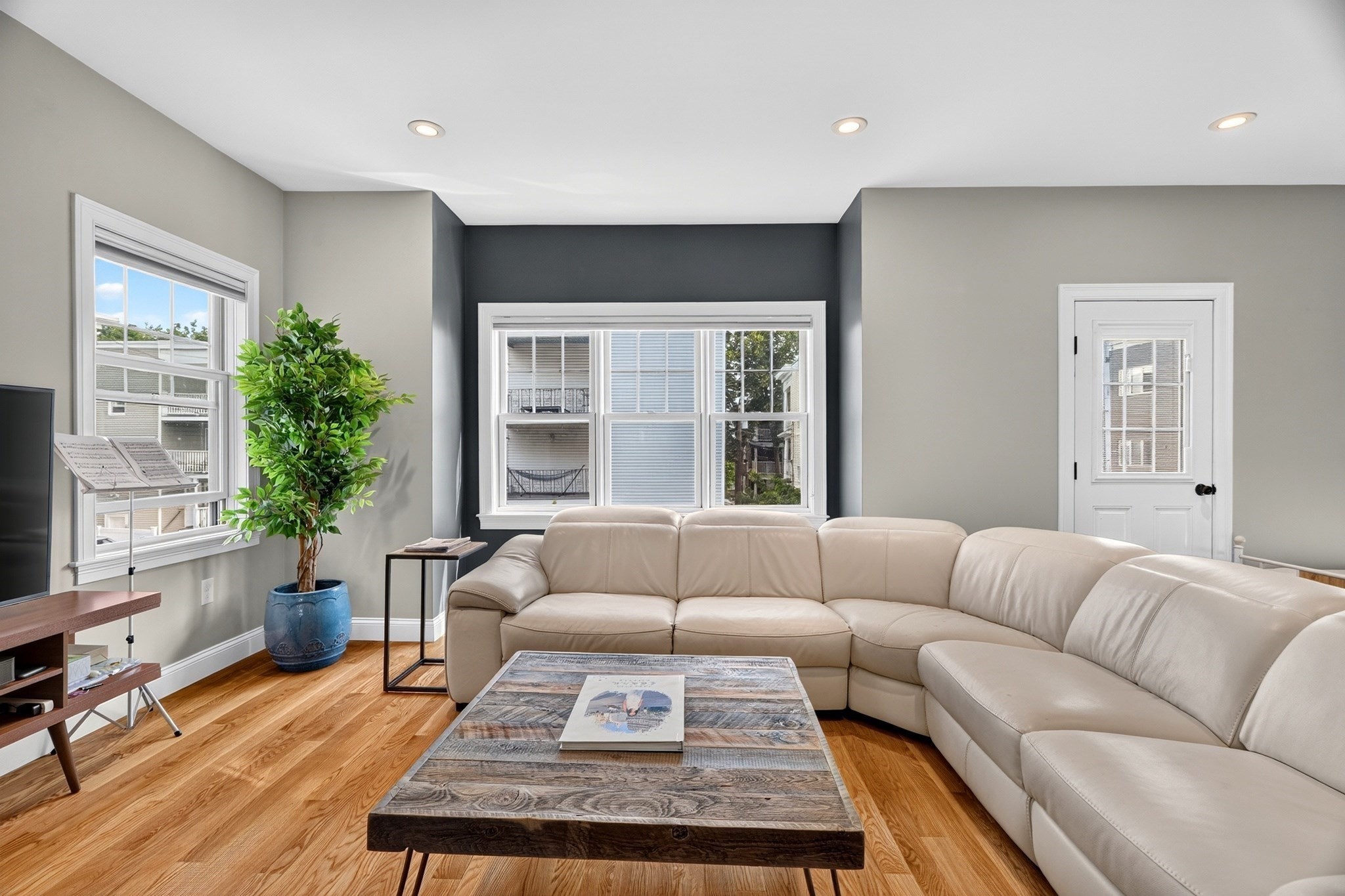 36 Edgar Ave #2 — photo