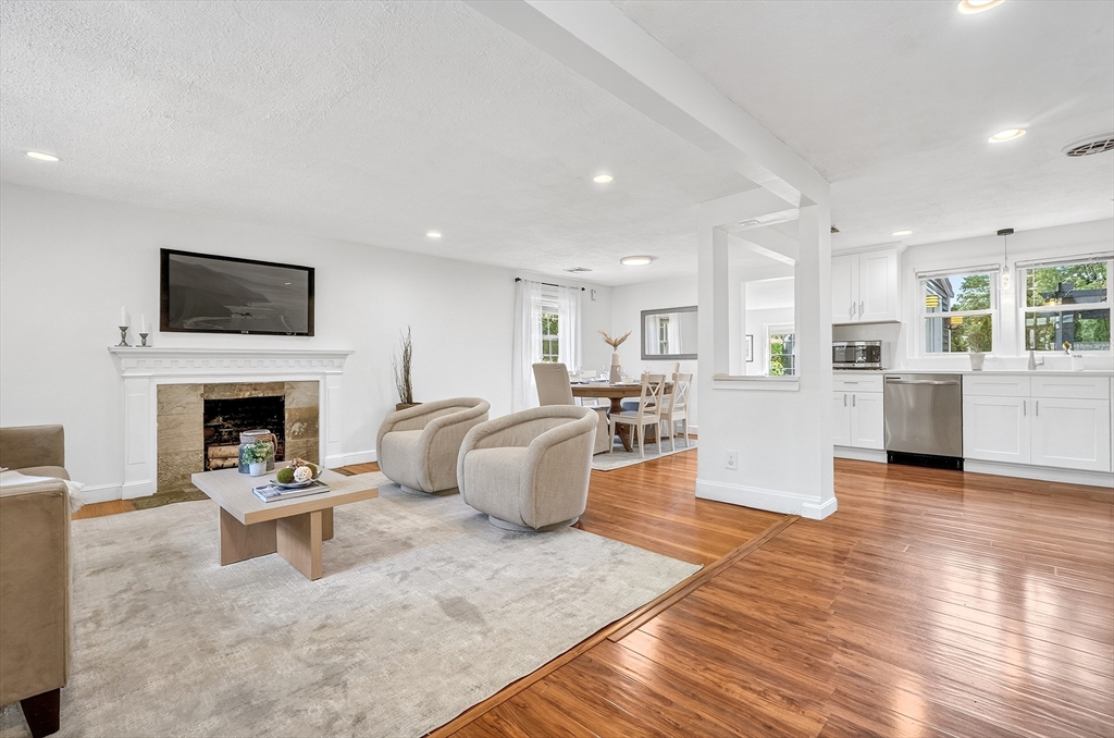 46 Windsor Road, Stoneham, MA 02180 — photo 3