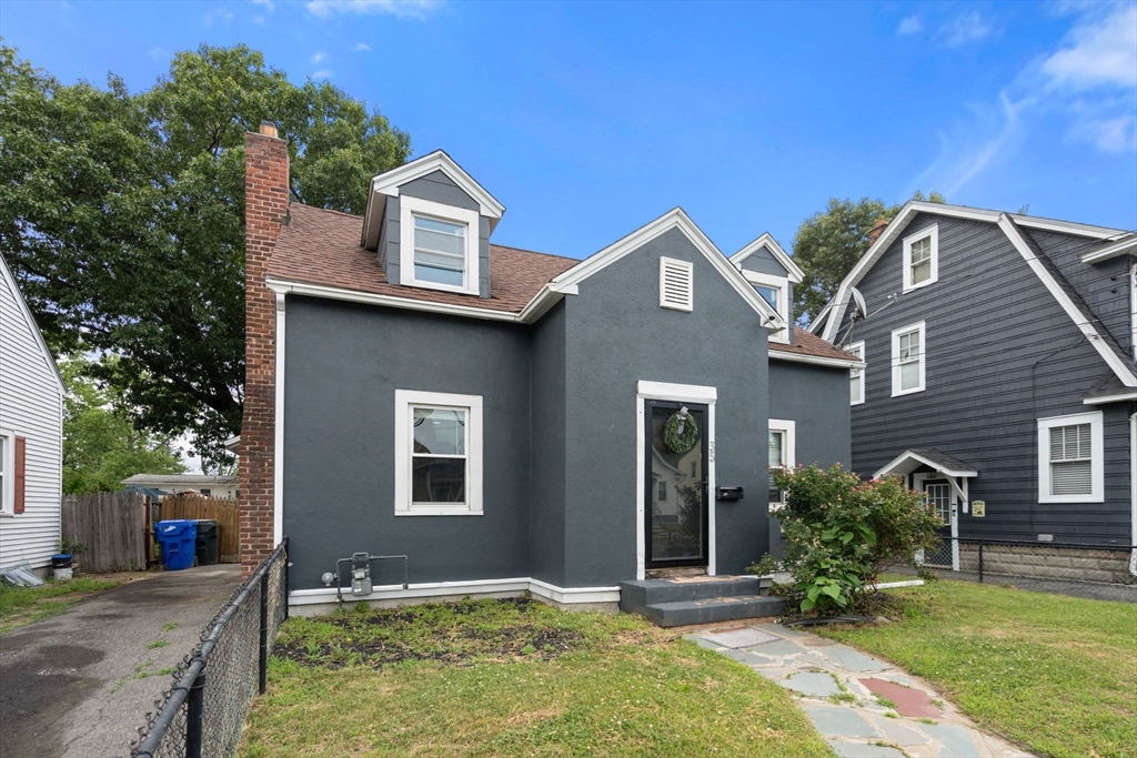 35 Merrimac Ave — photo
