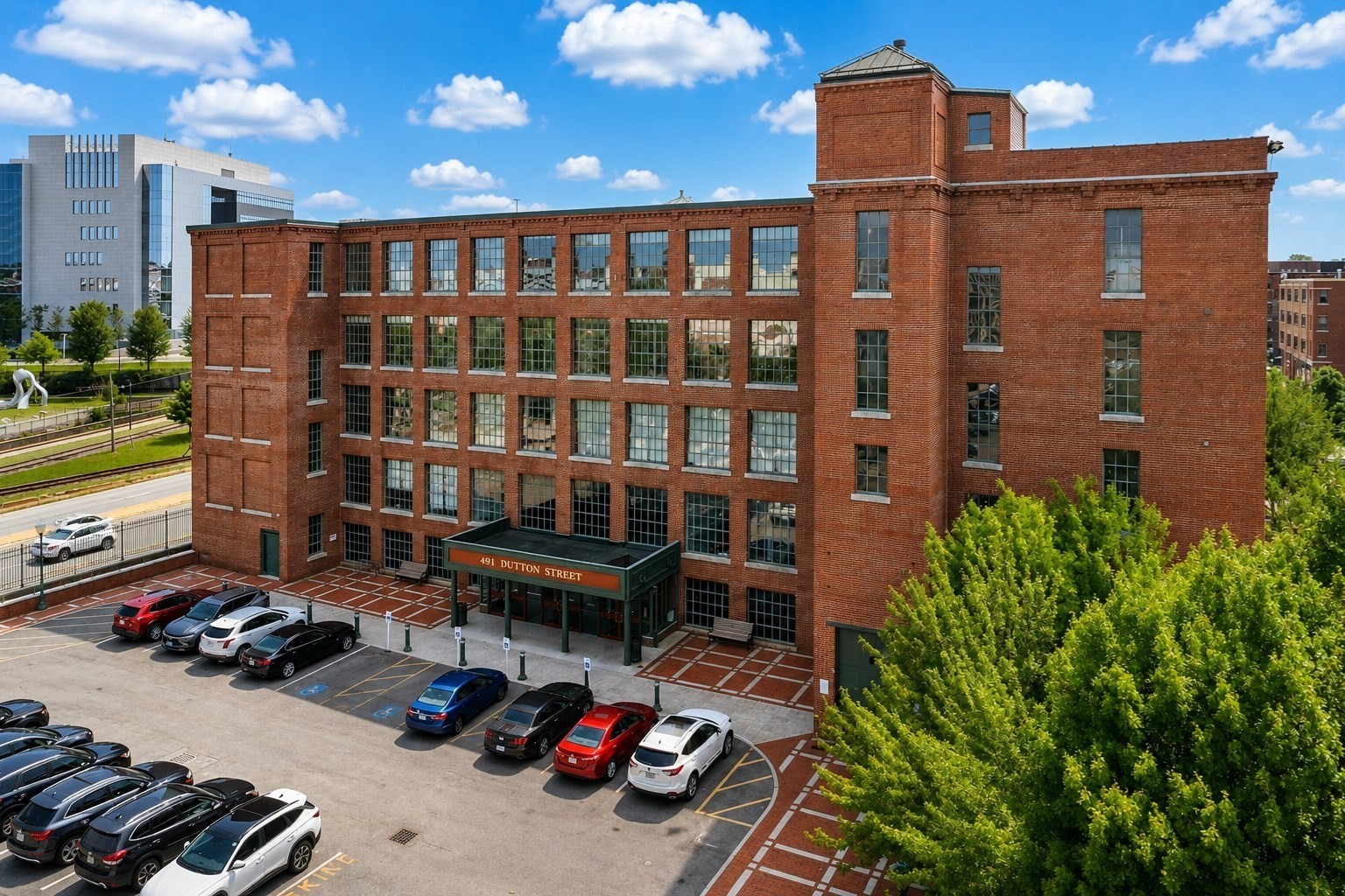 491 Dutton St # 209 — photo