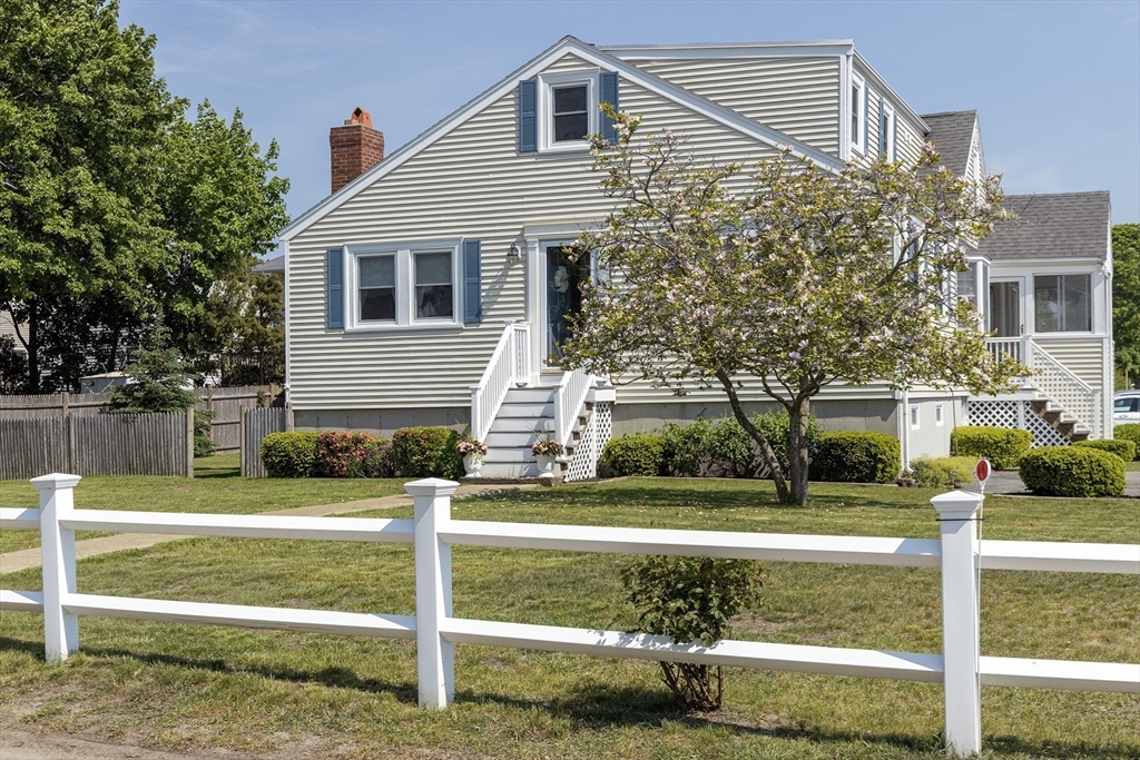 84 Newport Road, Hull, MA 02045 — photo 2