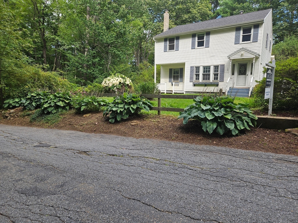 194 Turner Lane — photo