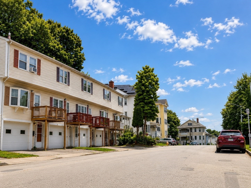 20-7 Rice Ln — photo