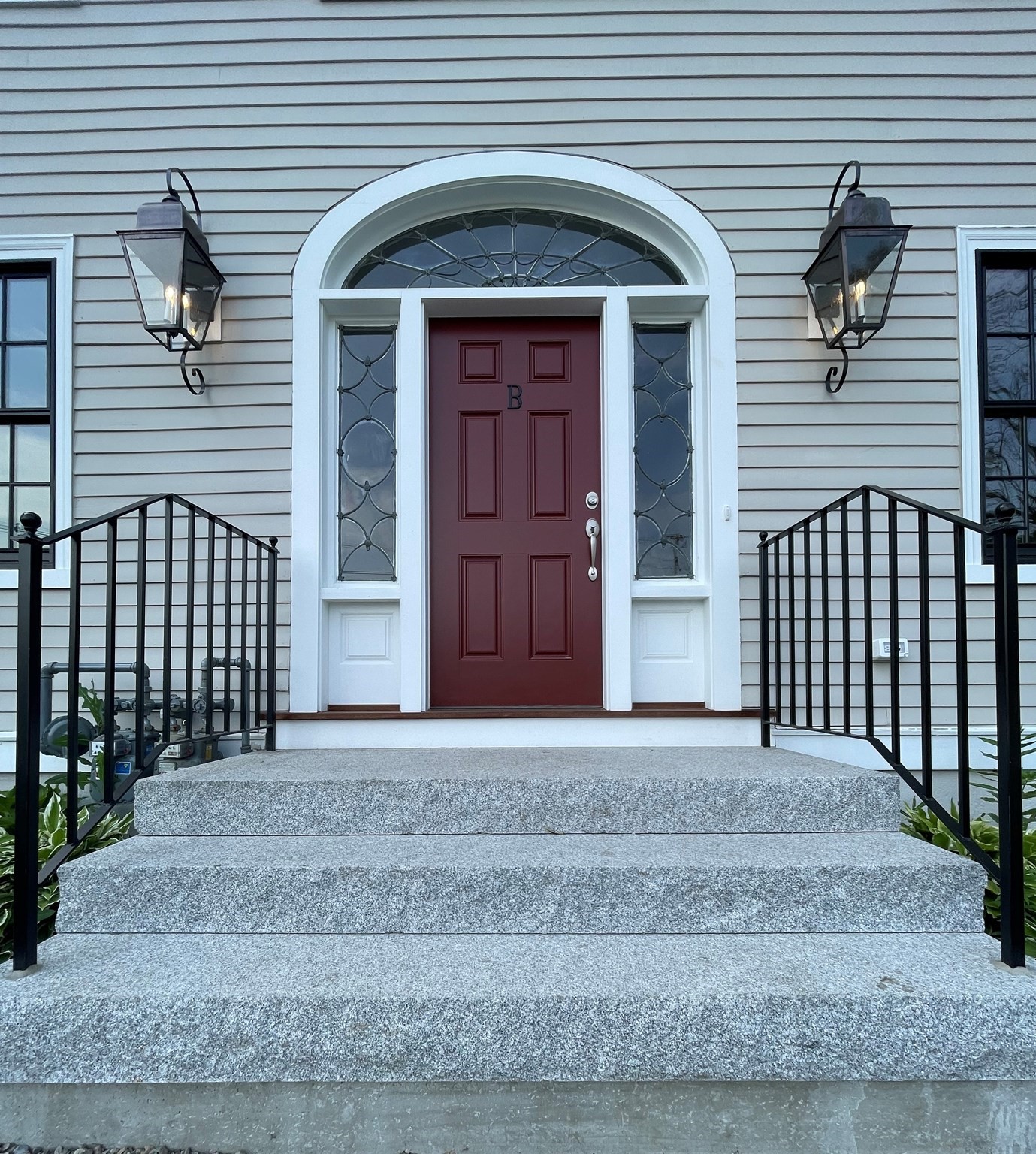 555 Foundry St # B — photo