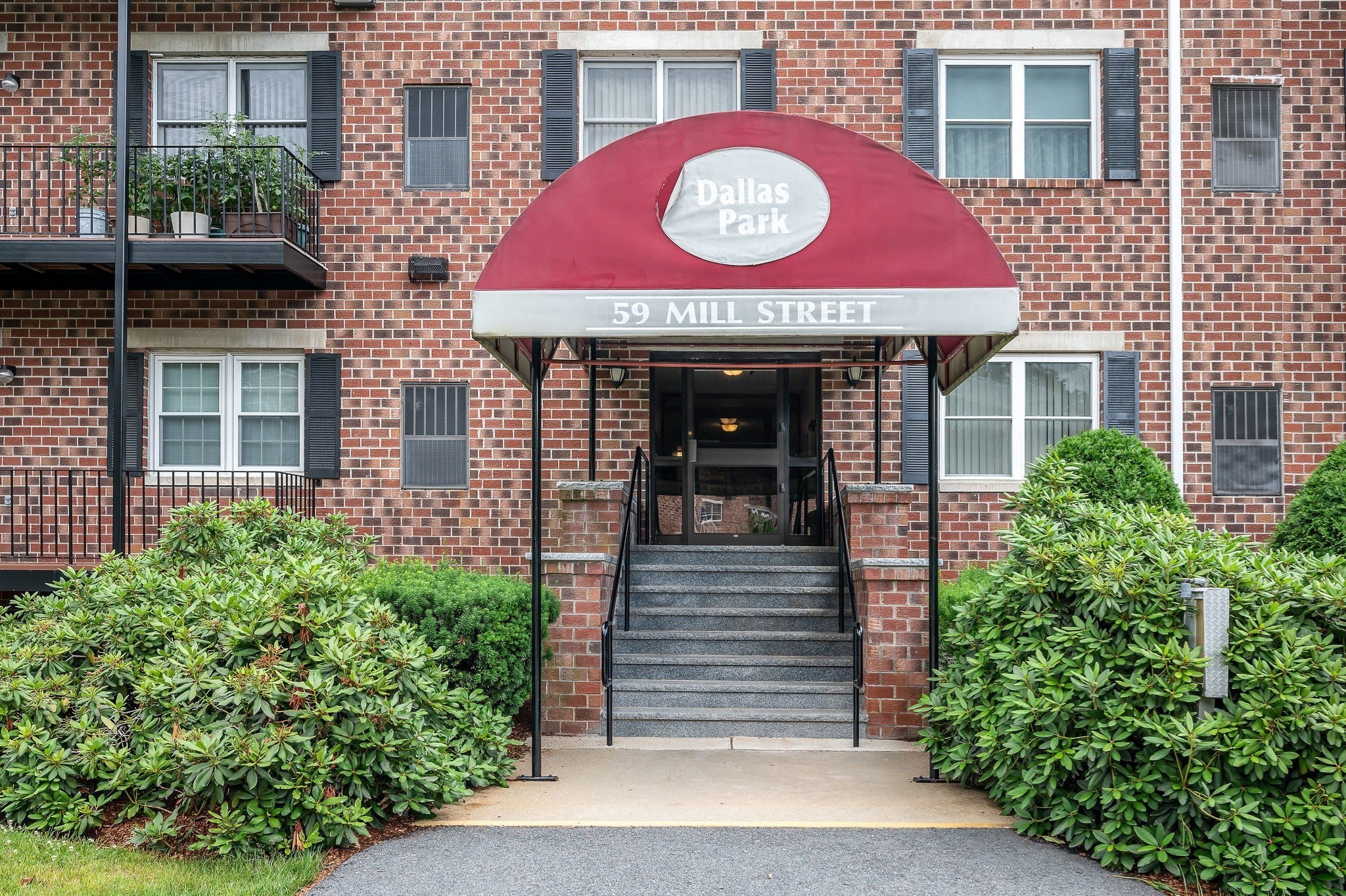 59 Mill St # 301 — photo