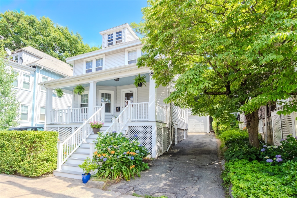 10 Agawam Street — photo