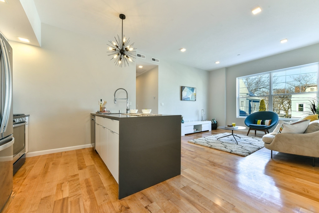 87 Parker St #403 — photo