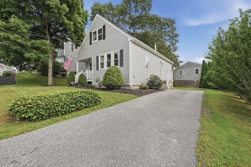 134 Hathaway Commons Road, Fall River, MA 02720 — photo 3