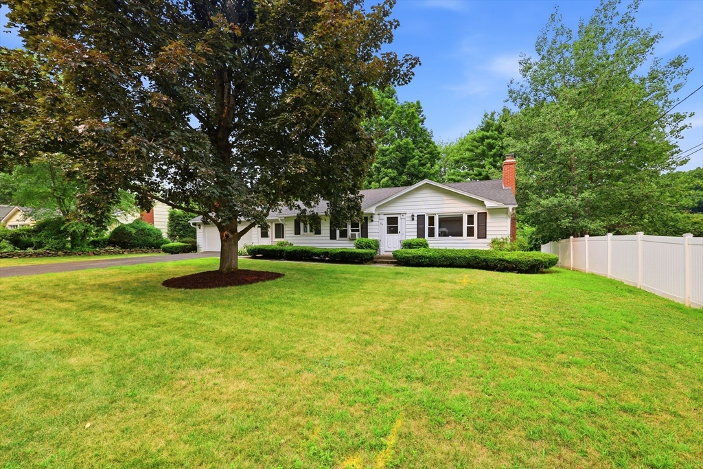 214 Forest Hills Road, Springfield, MA 01128