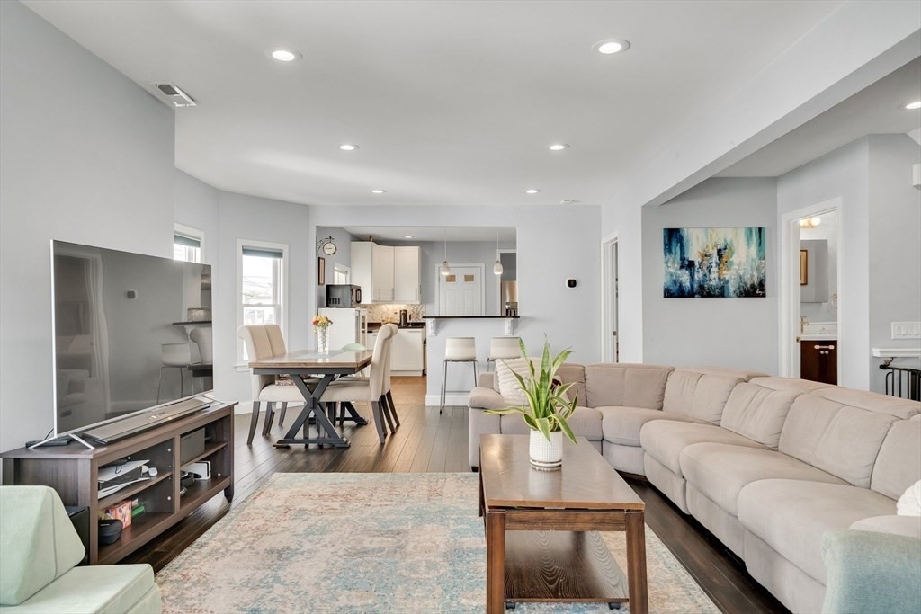 11 Lexington St #11 — photo