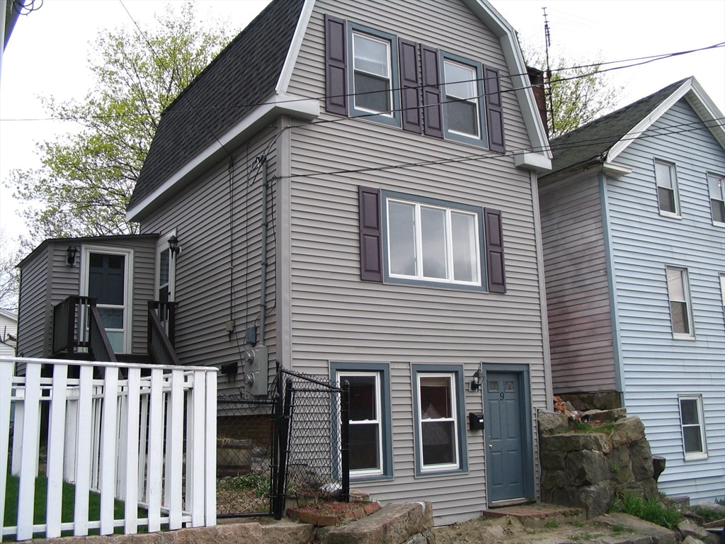 9 Eastern Ave # 1 — photo