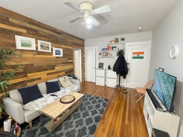 130 Sutherland Road #7, Boston, MA 02135 — photo 2