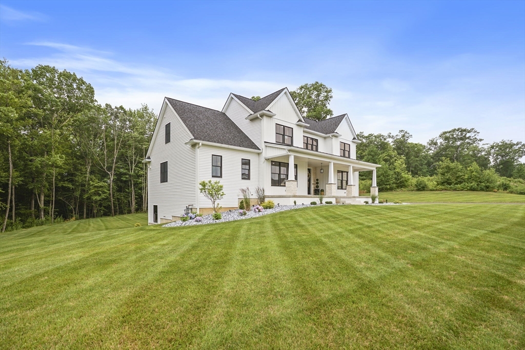 22 Sunset Ridge, Ludlow, MA 01056 — photo 2