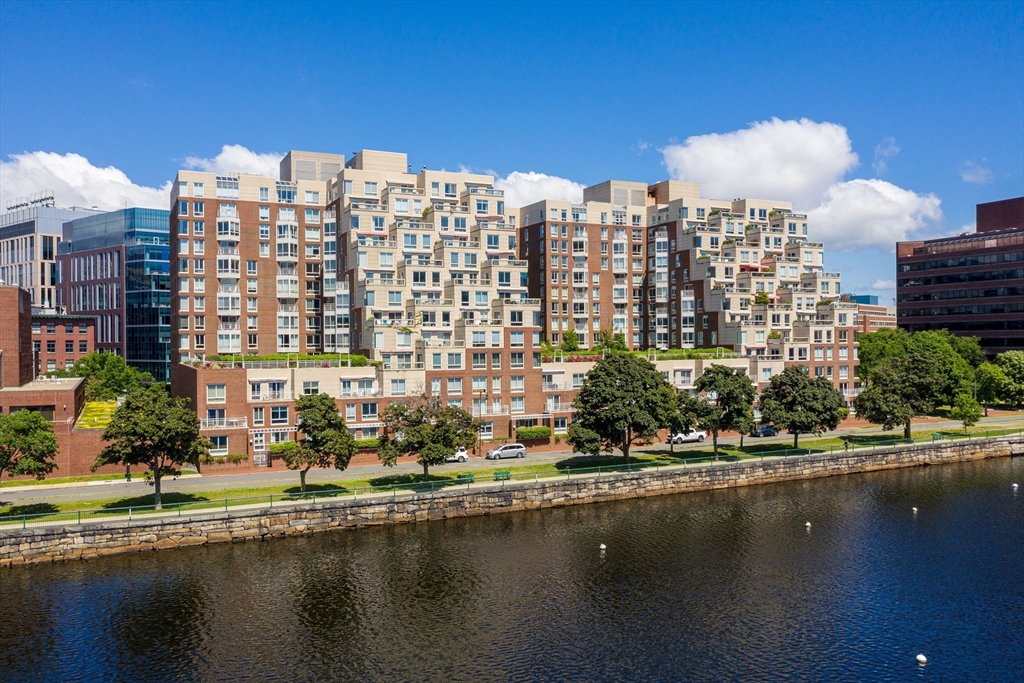 75-83 Cambridge Parkway # W505 — photo