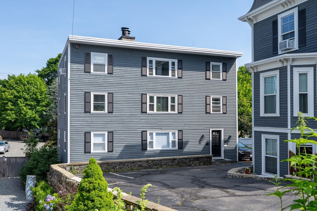 121-R Elm #2, Marblehead, MA 01945 — photo 2