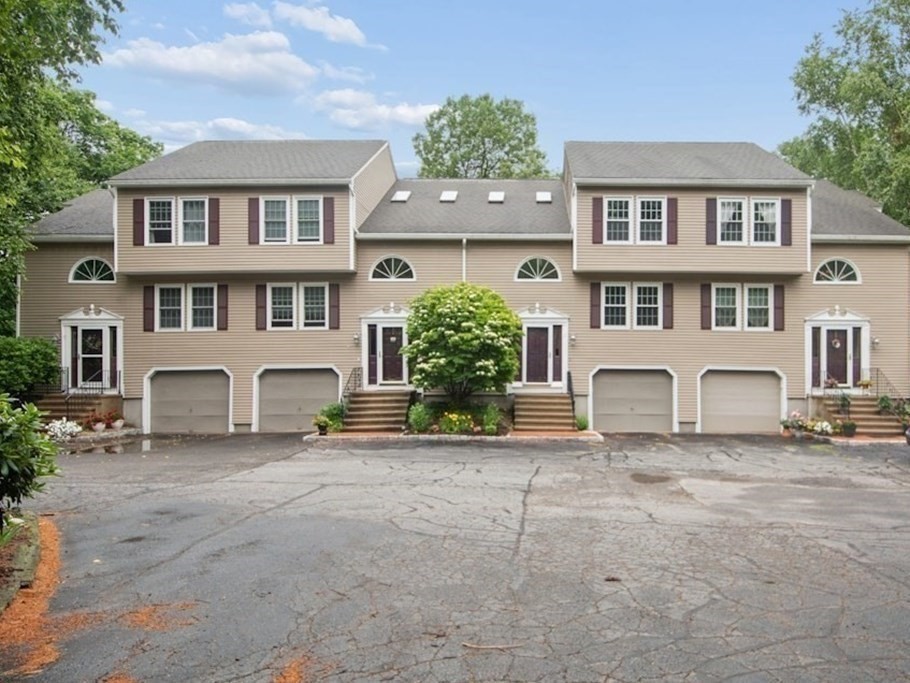 4 Herbert Drive #B, Sutton, MA 01590 — photo 2