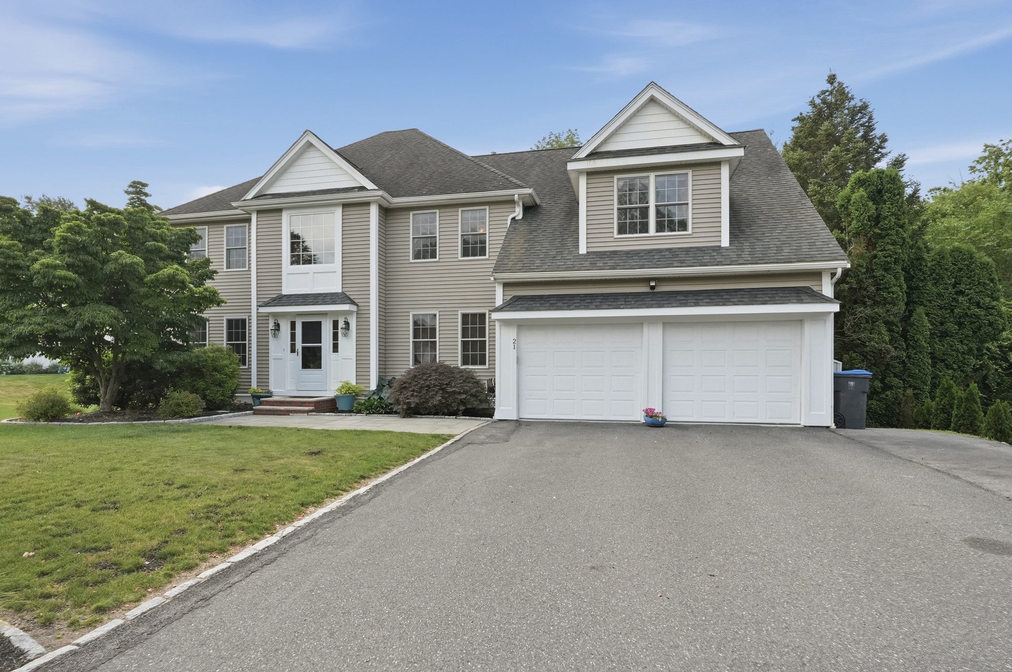 21 Manchester Pl — photo