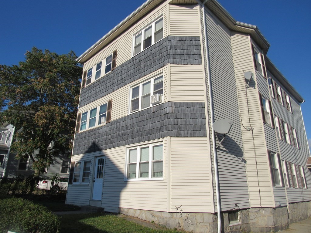 52 Plantation St #3 — photo