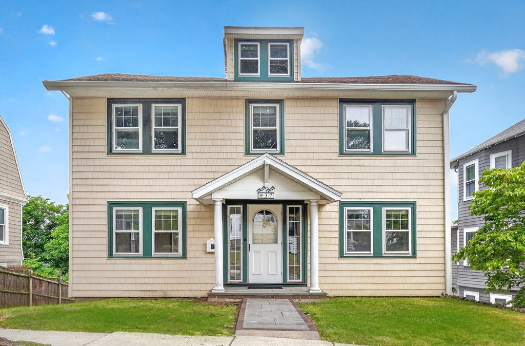 37 Loring Rd. — photo