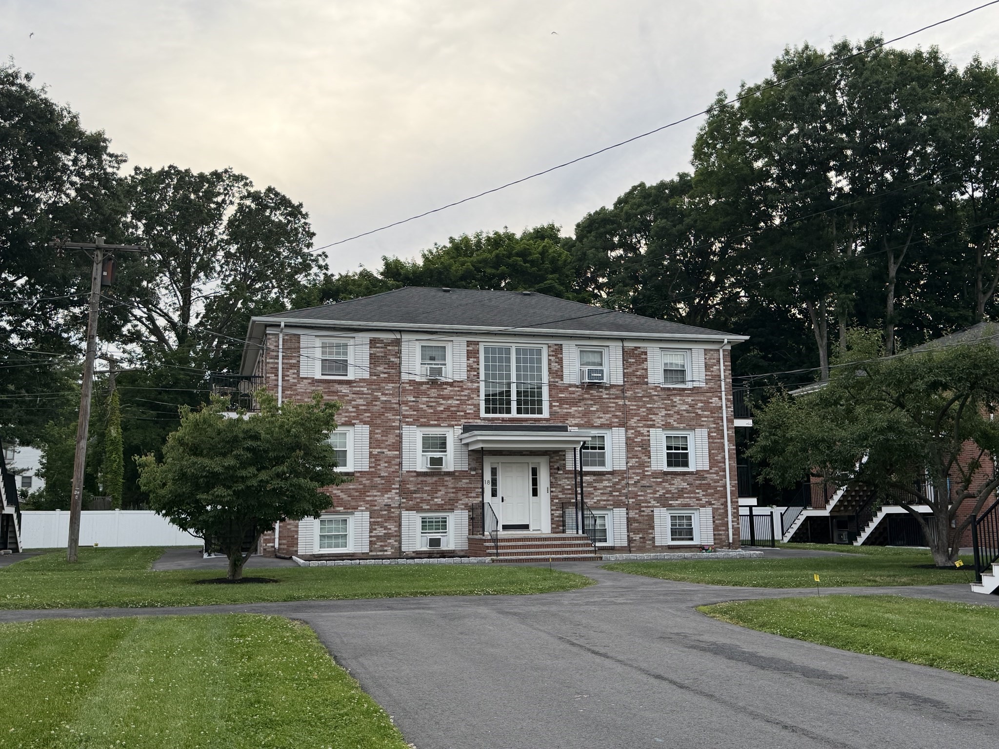 18 Austin Ct — photo