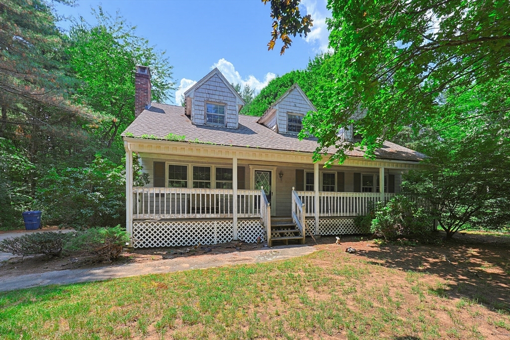 47 Sleepy Hollow Ln — photo