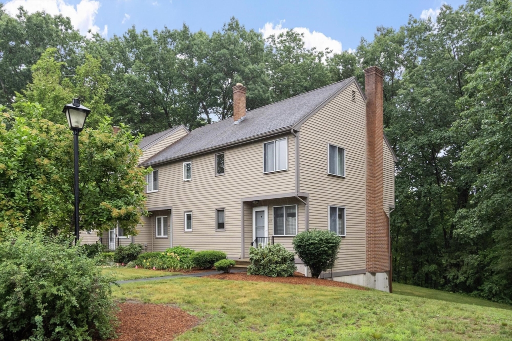 119 Cortland Cir #119 — photo