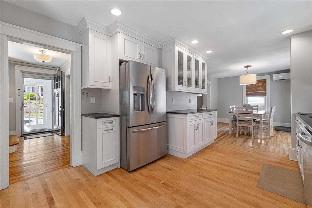 19 Barnard Road, Worcester, MA 01605 — photo 2