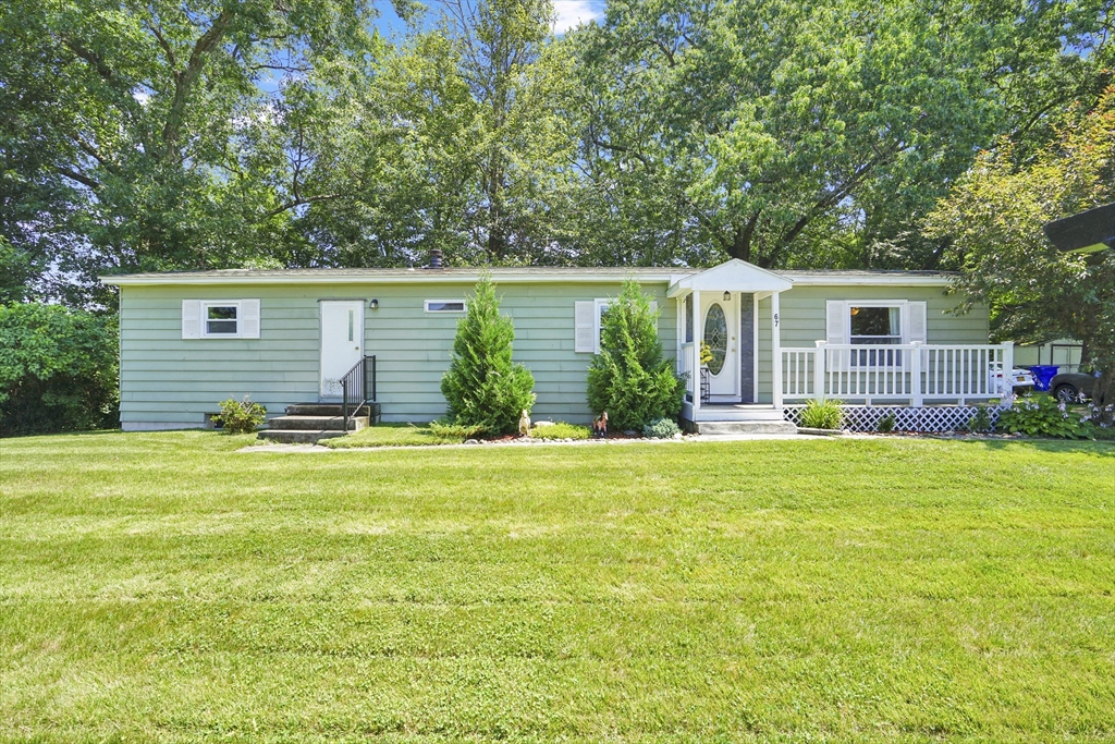 67 Fieldston Street, Springfield, MA 01119