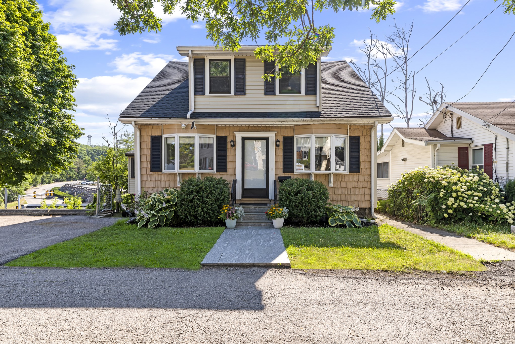 35 Perkins — photo