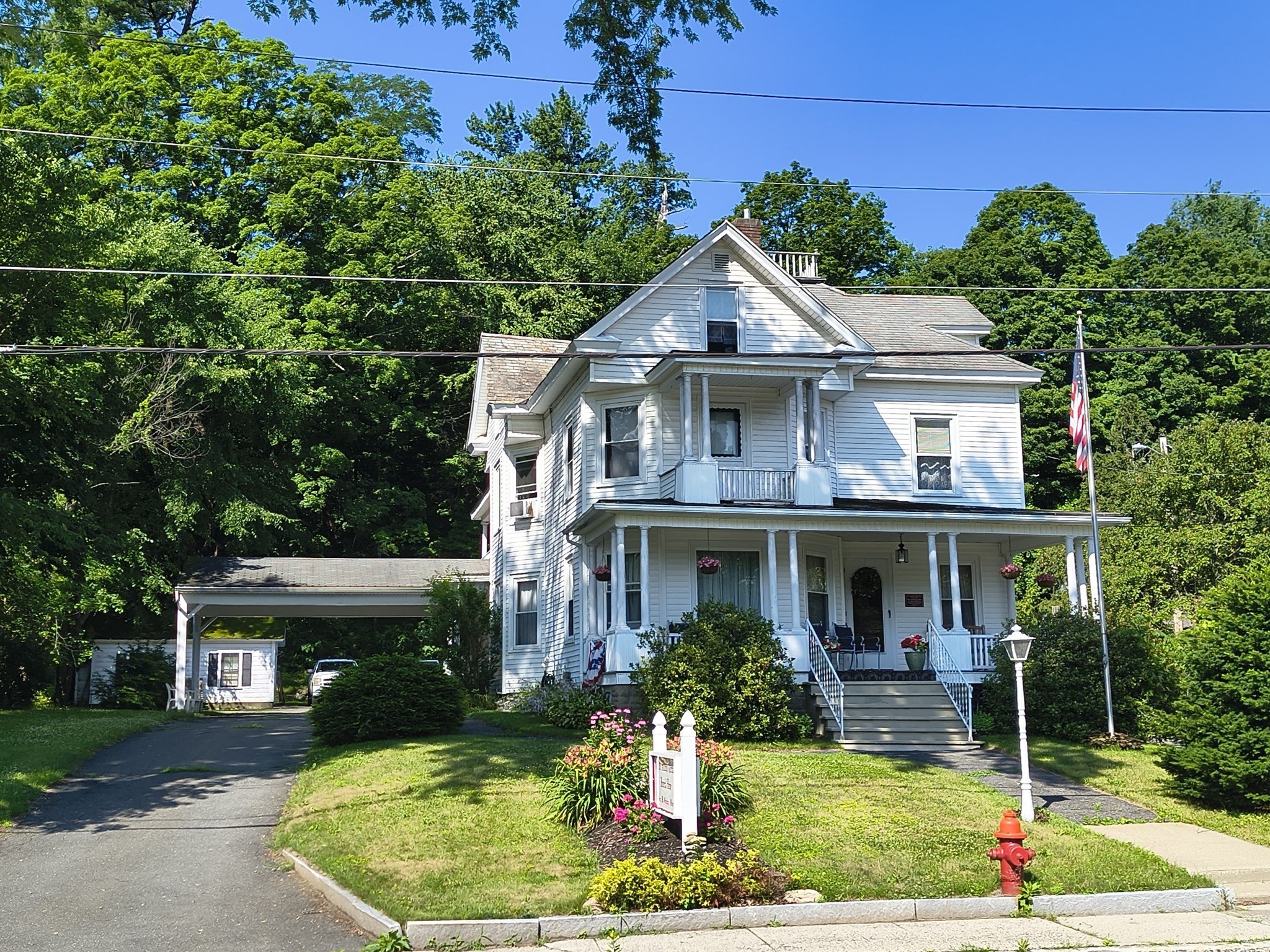 27 Russell Road, Huntington, MA 01050 — photo 2