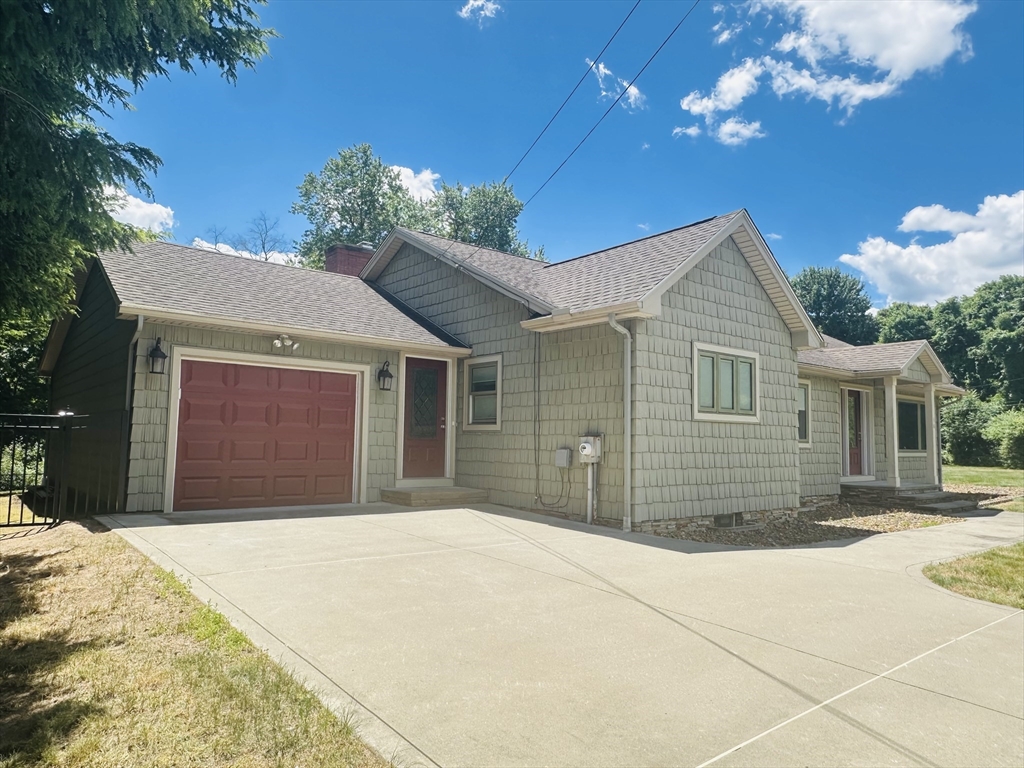 36 Crescent Dr — photo