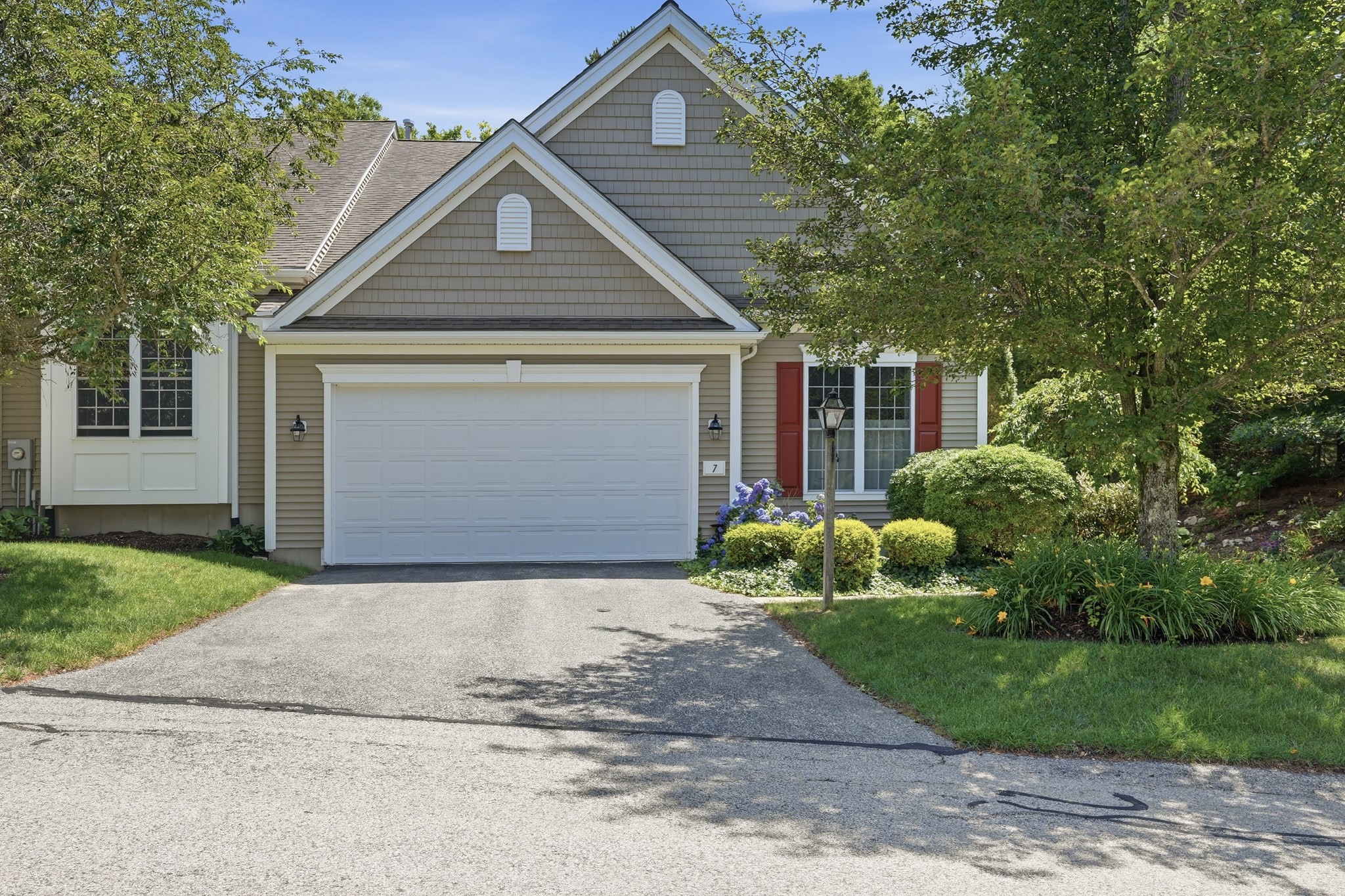 7 Madison Reach — photo