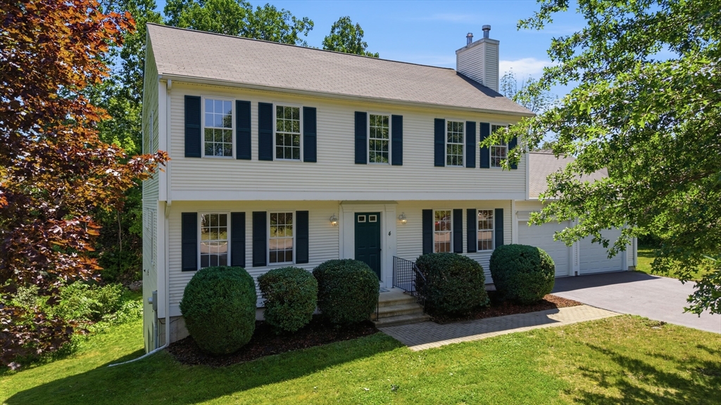 4 Azalea Circle — photo