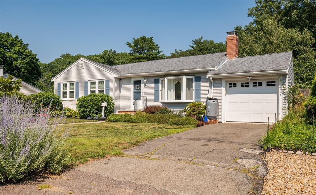 47 Sharon Road, Hamilton, MA 01982