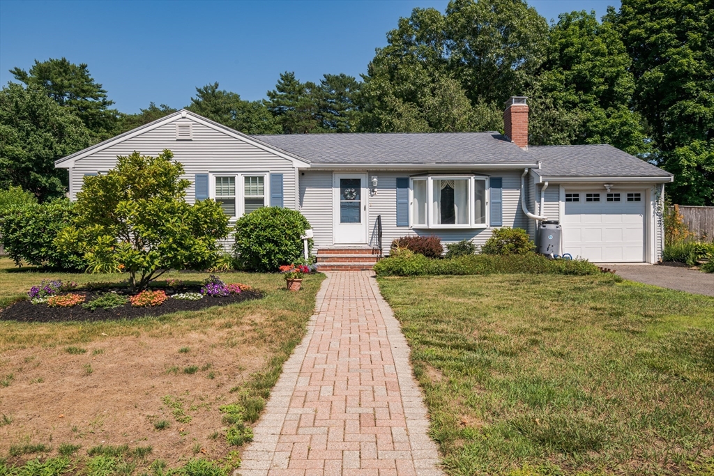 47 Sharon Road, Hamilton, MA 01982 — photo 2