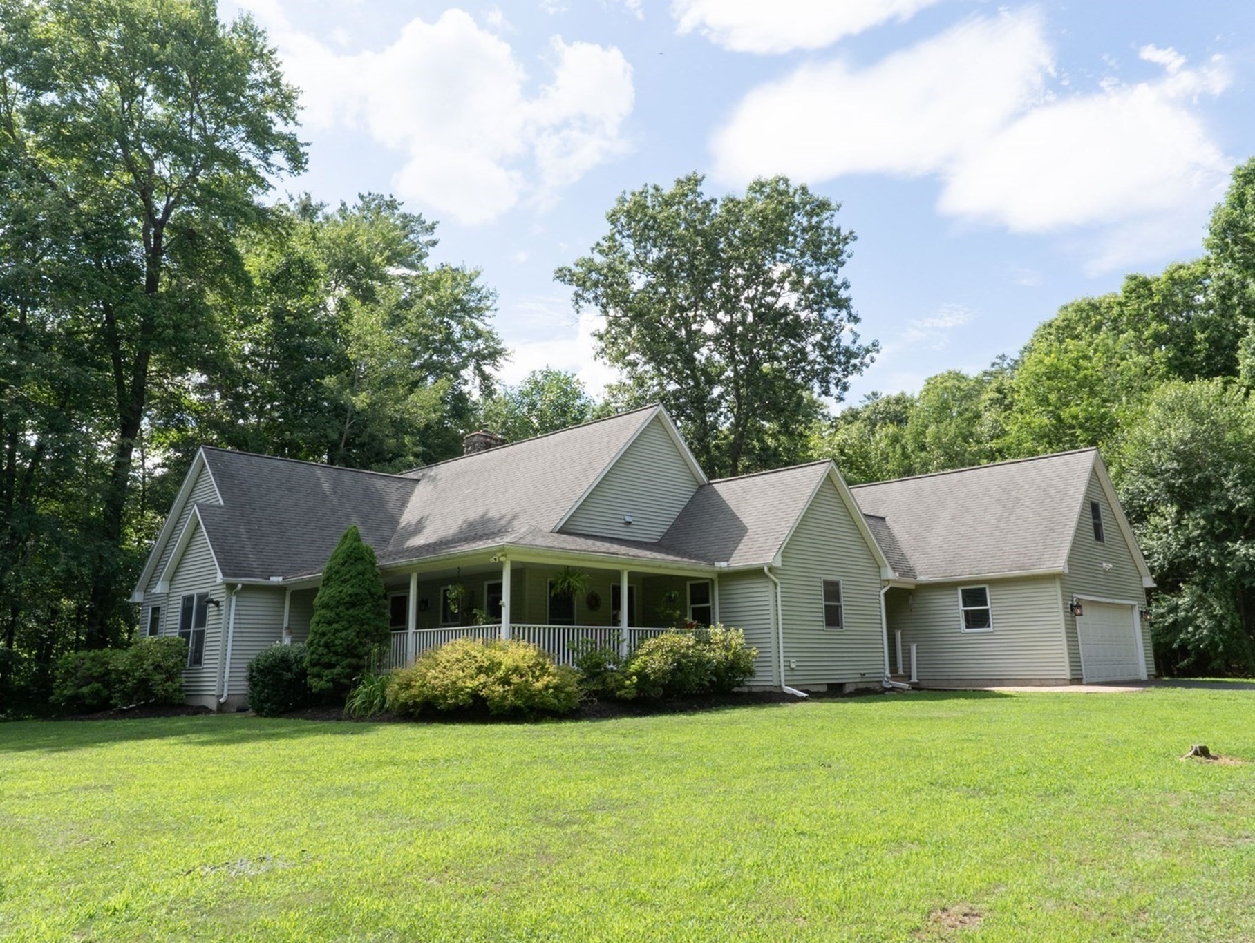 132 Springfield Road, Belchertown, MA 01007