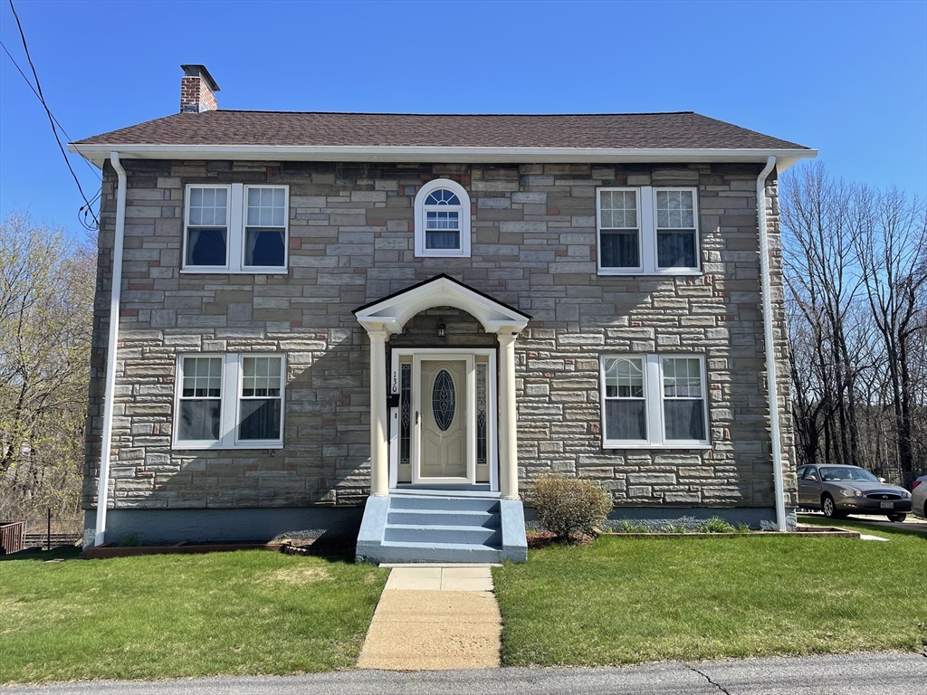130 Emerald St — photo